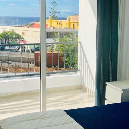 Апартаменты Sea View Coronel Modern & Sunny Арона Экстерьер фото